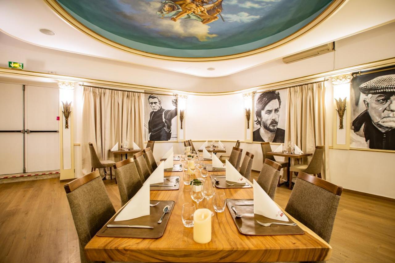 Hotel Les Tourelles Сен Максим Екстериор снимка