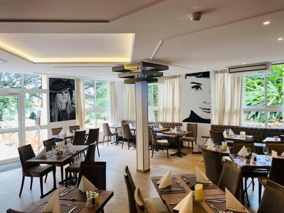 Hotel Les Tourelles Сен Максим Екстериор снимка